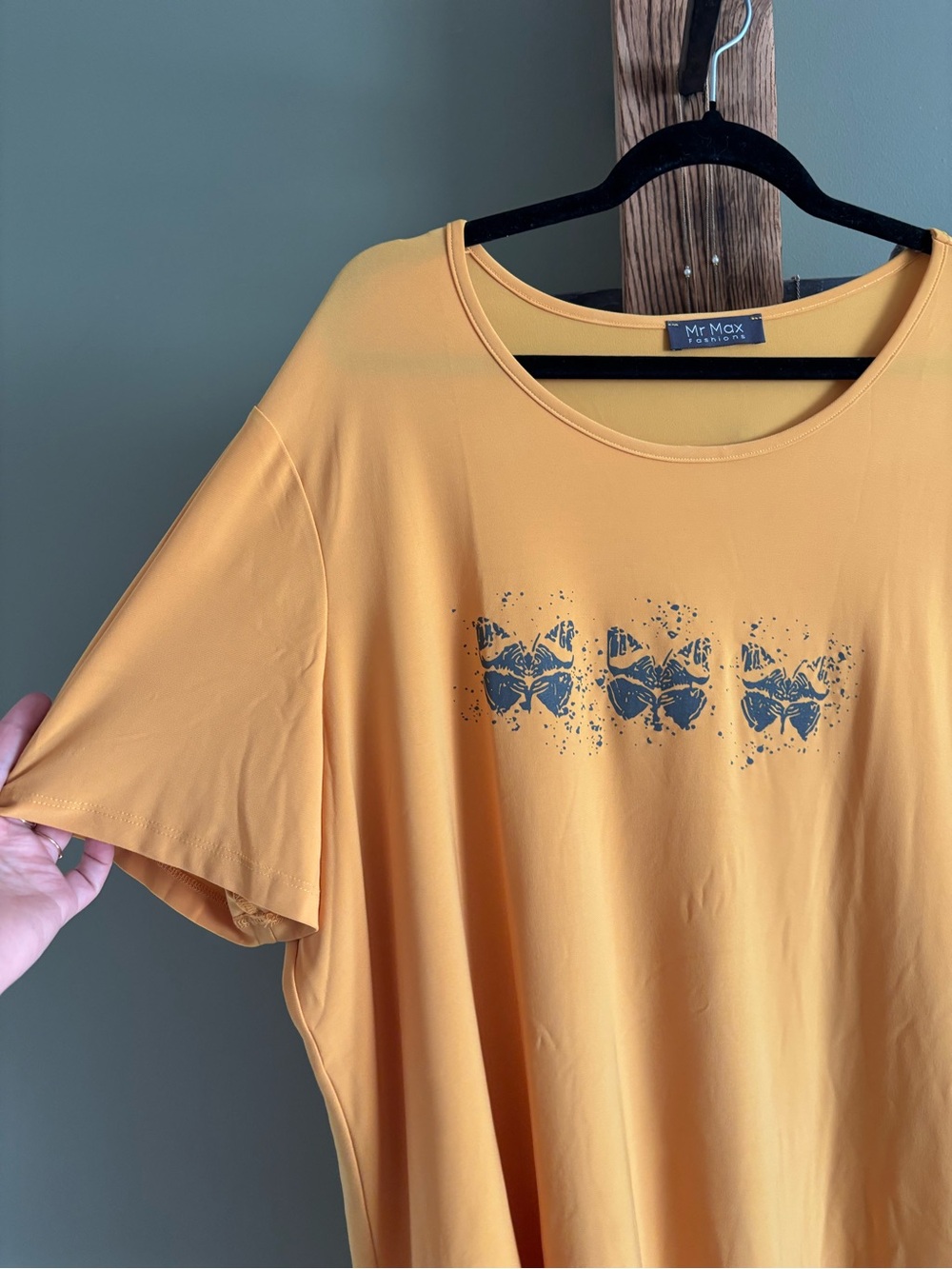 161.) Mr Max / Yellow Butterflies Tee - Picture 5 of 5